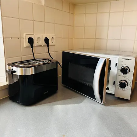 Workers Fuer 4-14 Pers, Parkplatz, Wlan, Einzelbetten Gundersheim