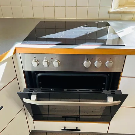 Workers Fuer 4-14 Pers, Parkplatz, Wlan, Einzelbetten