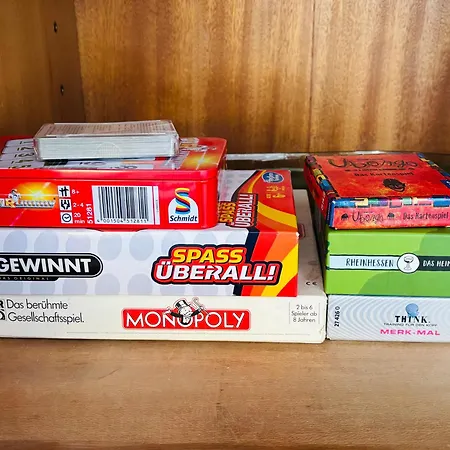 Workers Fuer 4-14 Pers, Parkplatz, Wlan, Einzelbetten アパート *