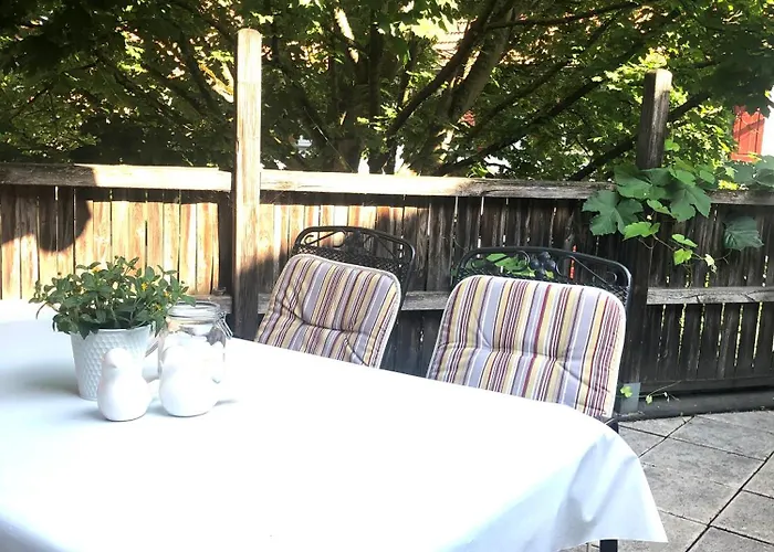 Workers Fuer 4-14 Pers, Parkplatz, Wlan, Einzelbetten * Gundersheim