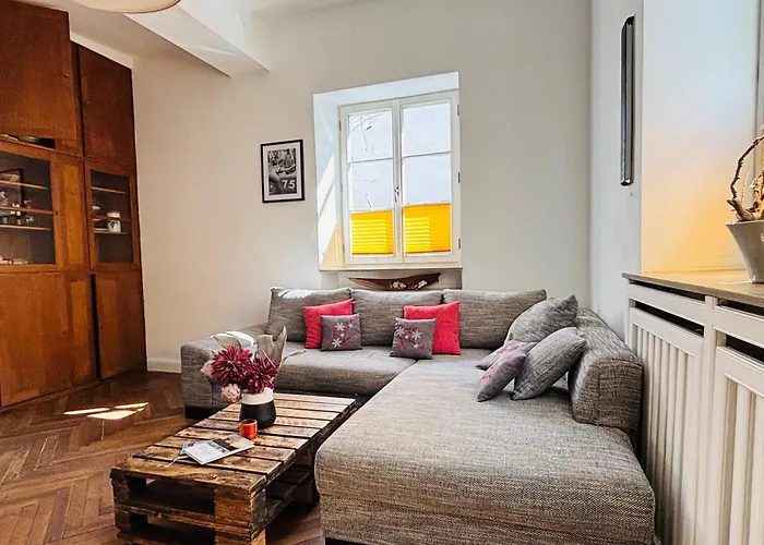 Lägenhet Workers Fuer 4-14 Pers, Parkplatz, Wlan, Einzelbetten Gundersheim